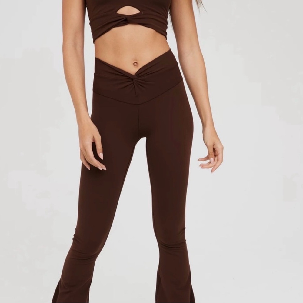 OFFLINE by Aerie Real Me Extra Flare Knot Leggings - Size XL LONG brown